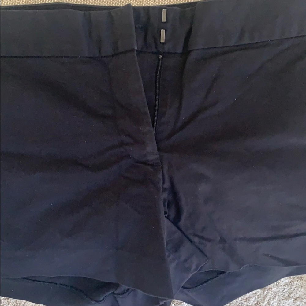 4" stretch chino short